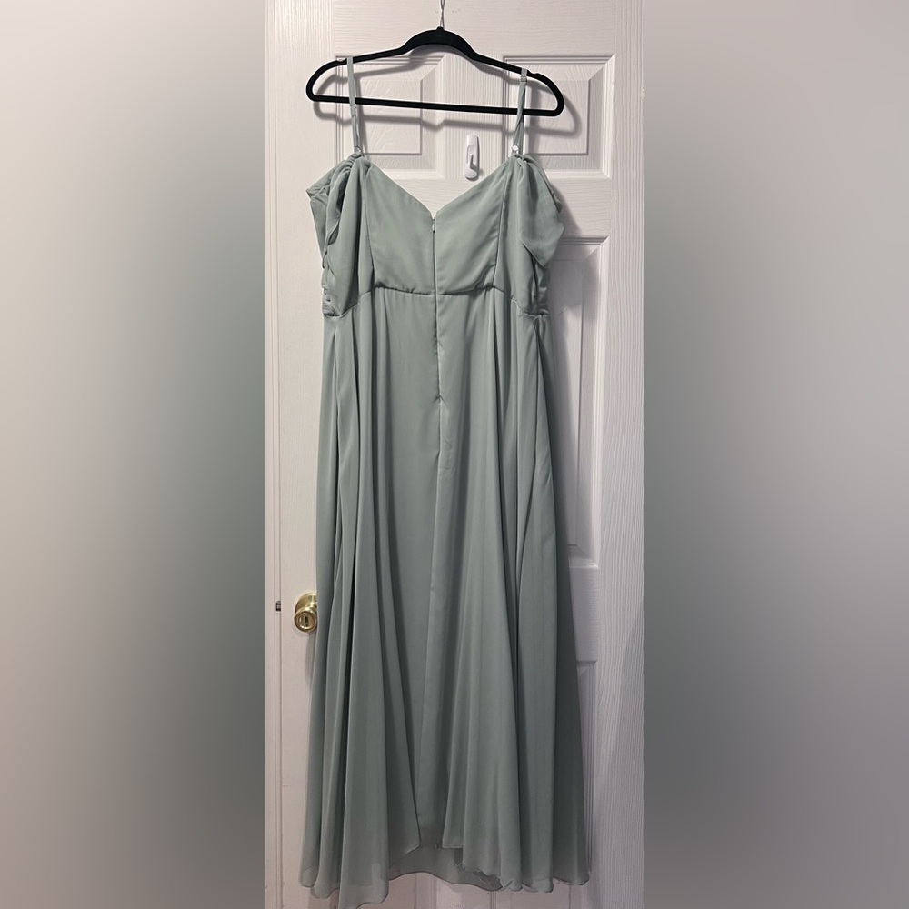 Spence Convertible Dress - Sage with Pockets - Picture 3 of 4